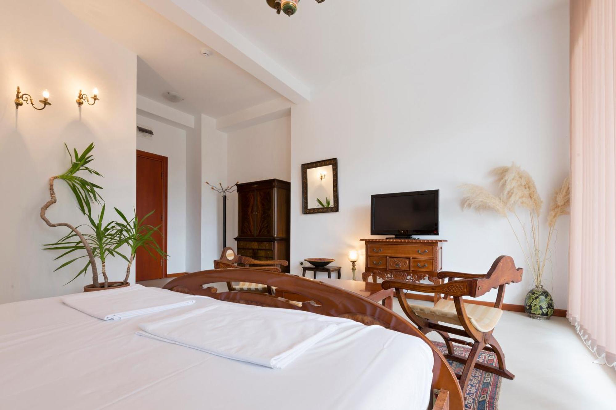 The Belgrade Hills Rooms And Suites Екстериор снимка