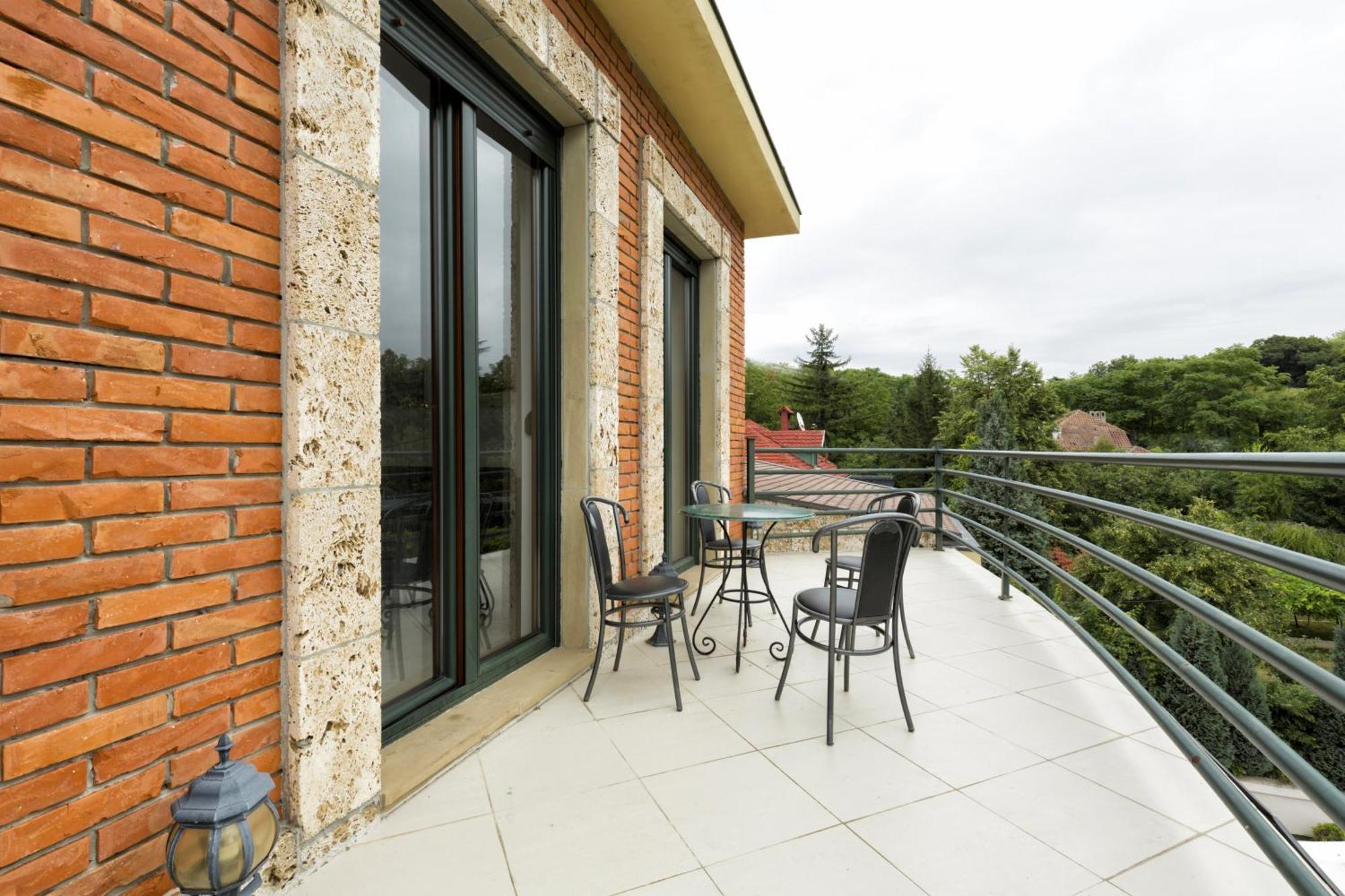 The Belgrade Hills Rooms And Suites Стая снимка