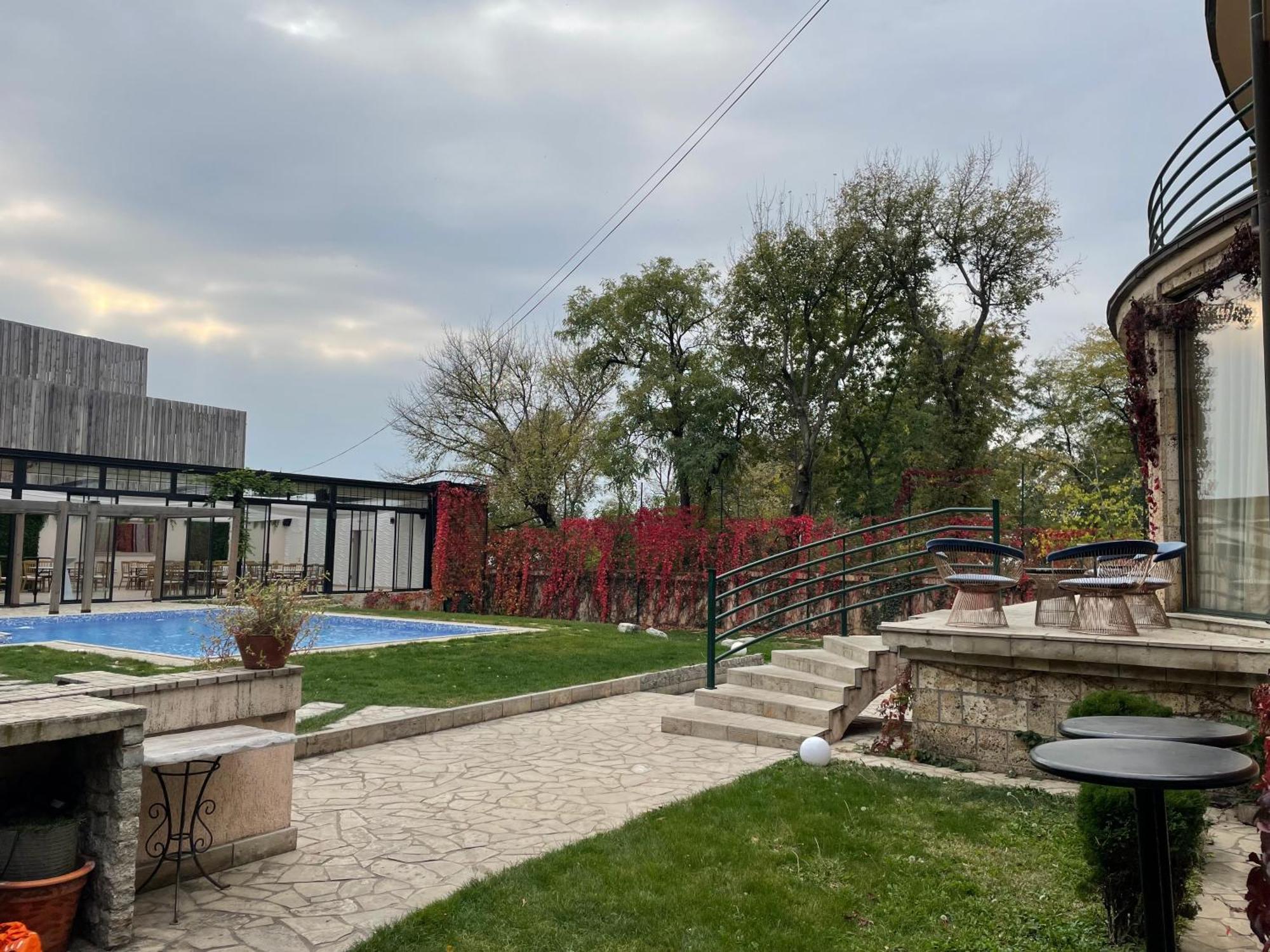 The Belgrade Hills Rooms And Suites Екстериор снимка