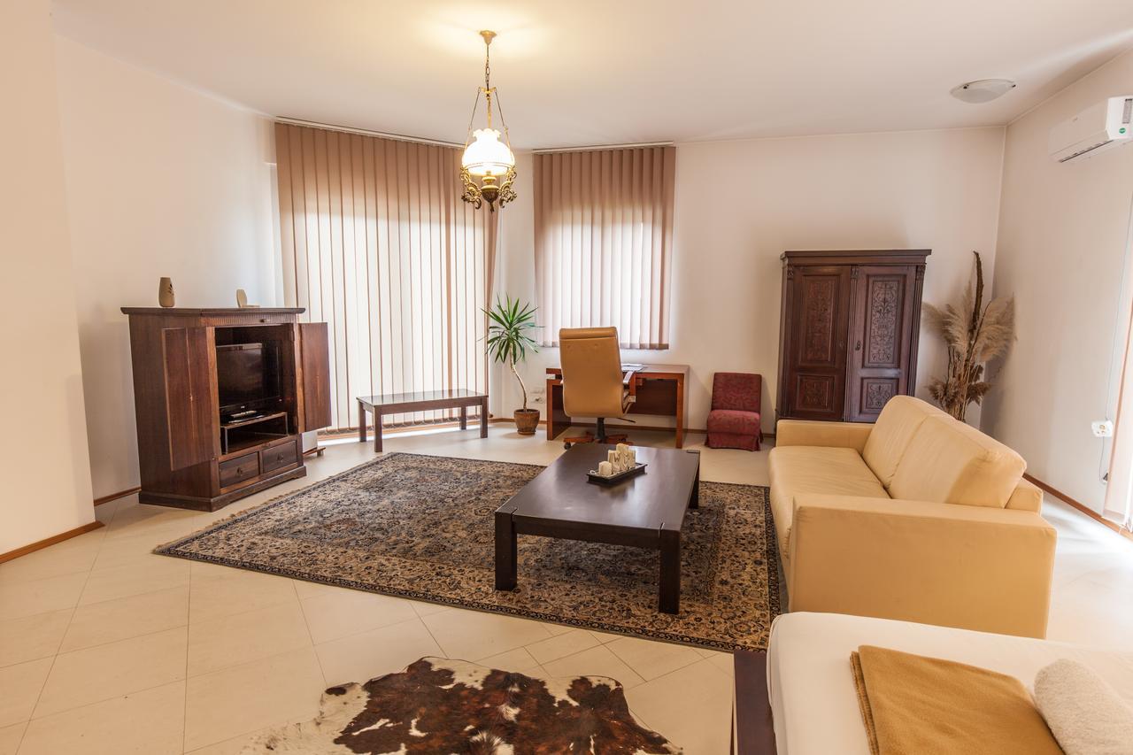 The Belgrade Hills Rooms And Suites Екстериор снимка
